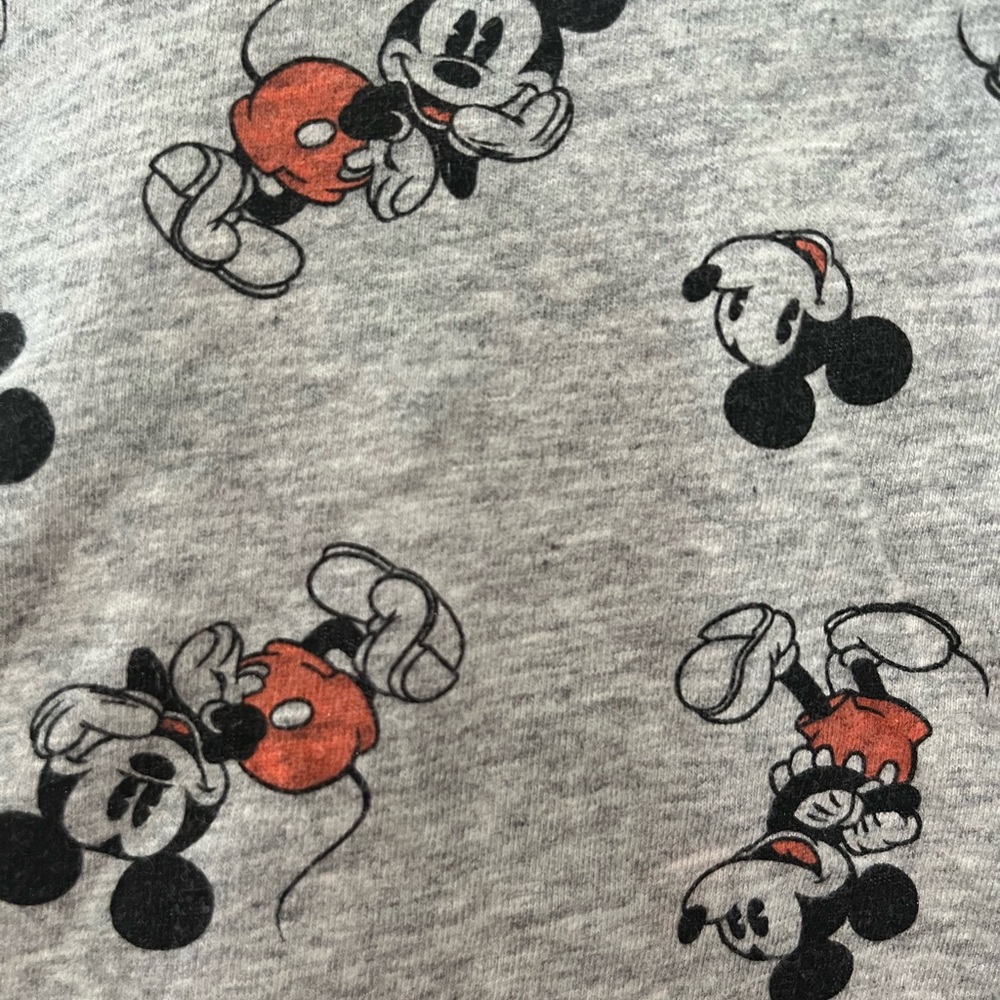 Mickey Mouse “Disney” crop top